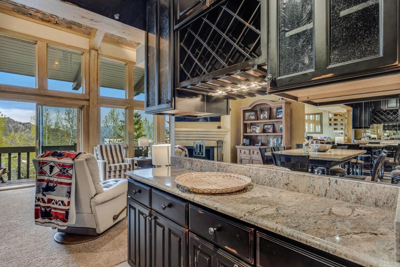 Interlude Condominiums 3-Bedroom Unit 302 Snowmass Village Eksteriør bilde